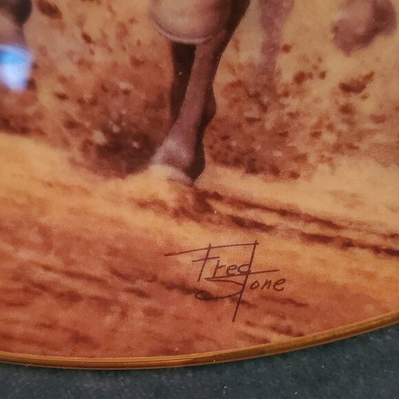 Kentucky Derby limited edition framed collectors plate - Picture 4 of 7